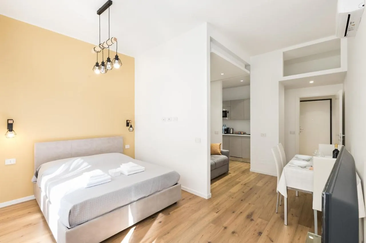 Magnoliaapartments - 18B Visconti Duomo Milan Apartment