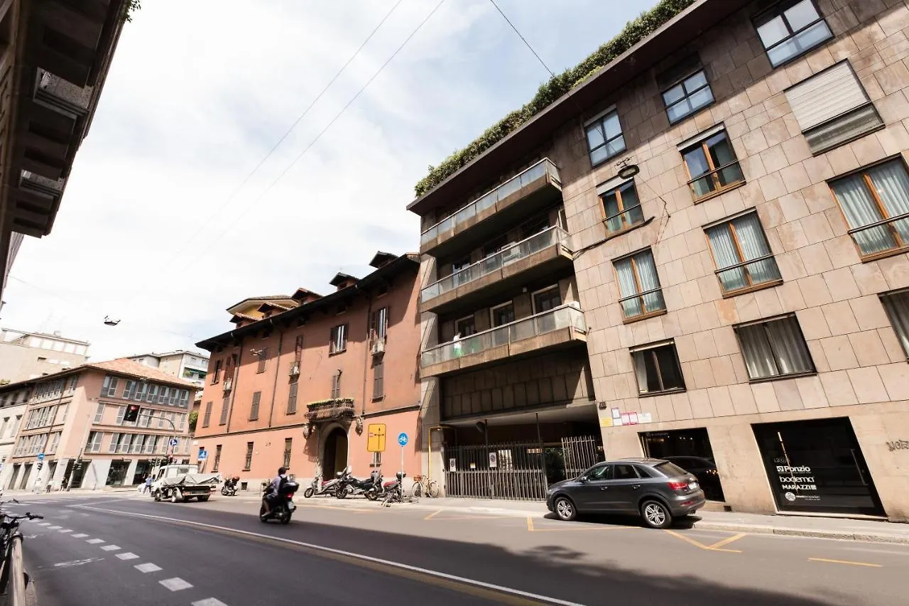 Apartment Magnoliaapartments - 18B Visconti Duomo Milan Italy